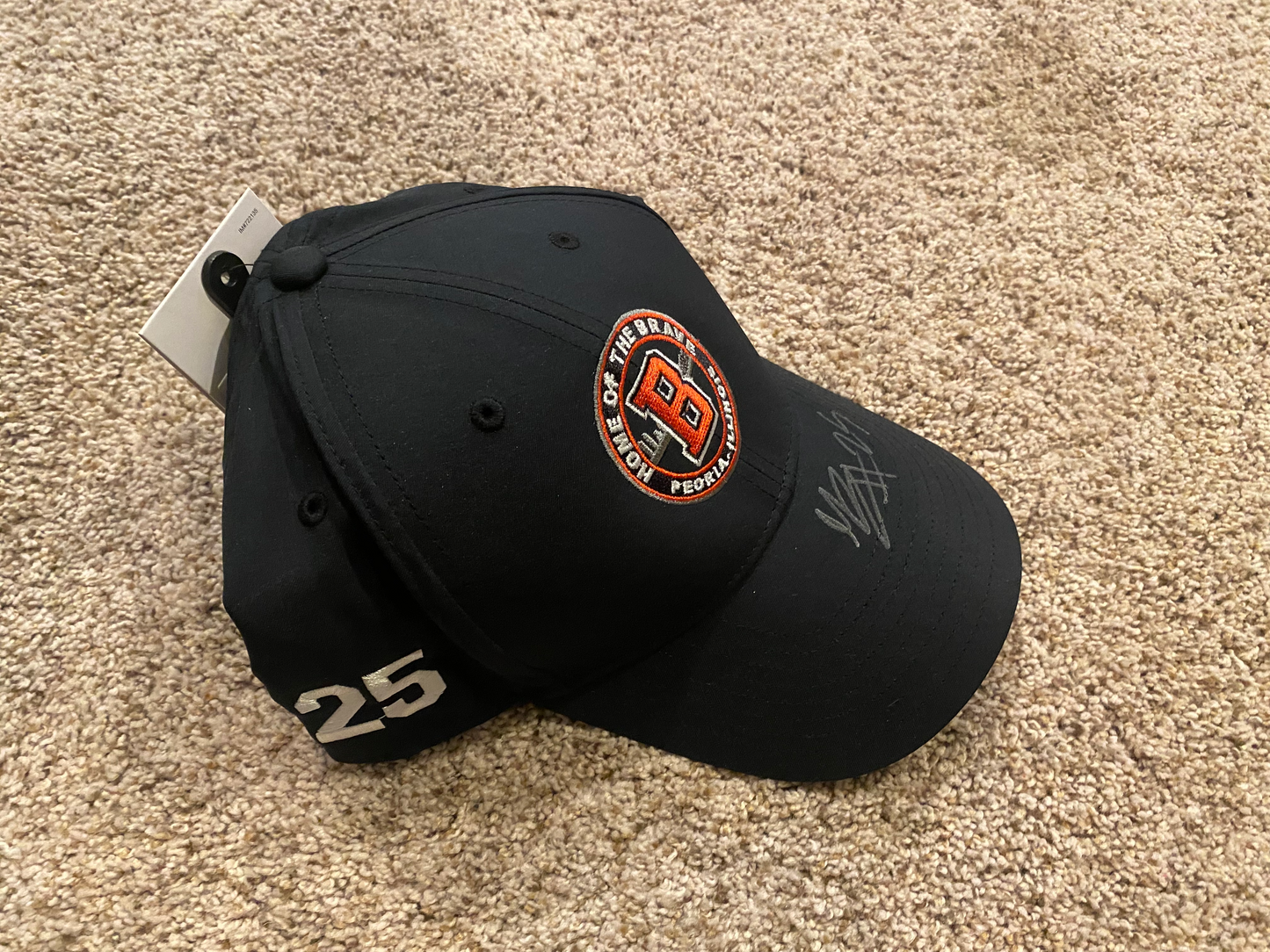 Goanar Biliew - Signed Hat